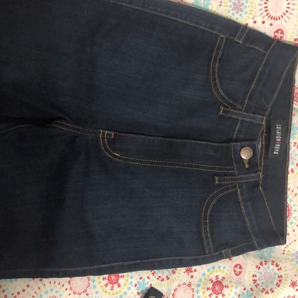 Fashion nova high waisted jeans never worn